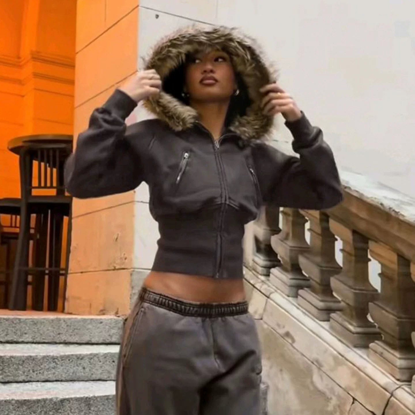 Bxucca | Hooded Long-Sleeve Zipper Sweatshirt for Women – Slim-Fit Fur Collar Cardigan Top